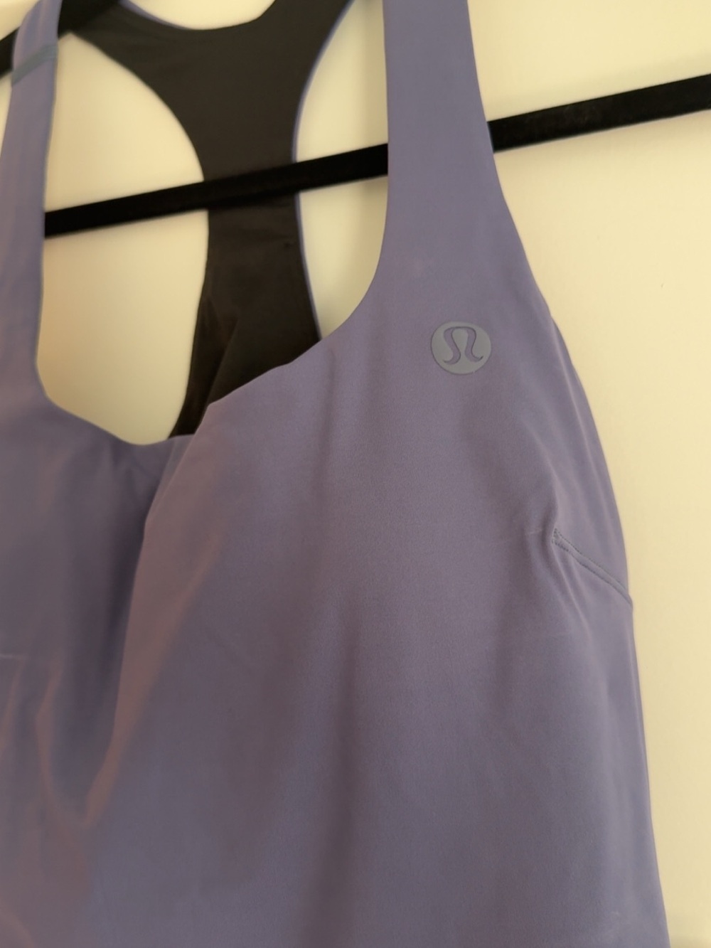 lululemon Size 6 Lightweight Tennis Tank in purple - Picture 3 of 5